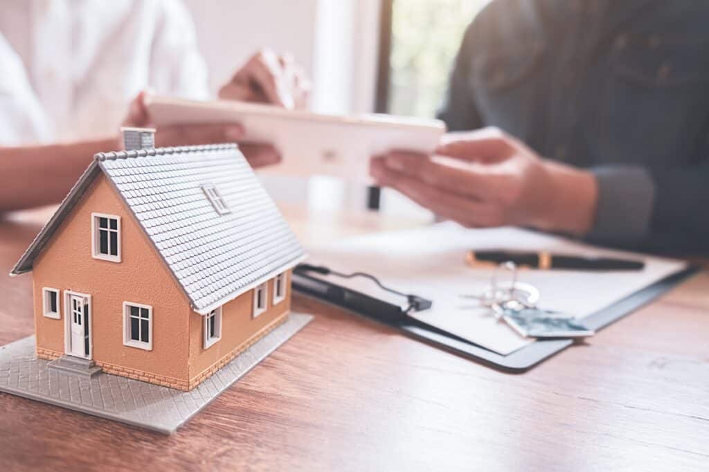 Selling Your Boise Home with Tenants in Place: What Cash Buyers Can Offer