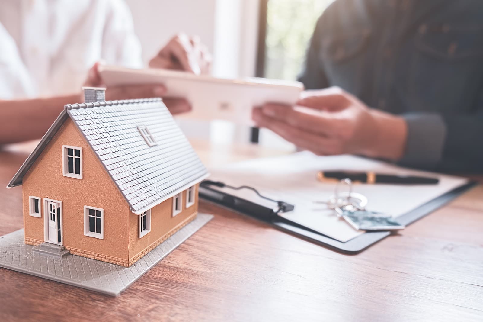 Selling Your Boise Home with Tenants in Place: What Cash Buyers Can Offer