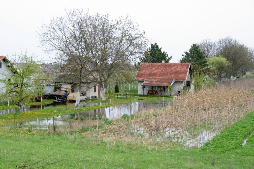 How to Sell Your House Fast When Your Home Is Located Near a Newly Classified High Risk Zone